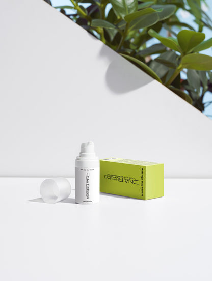 Clear Complexion Collection Box